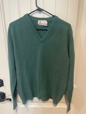 Byford wool Green V-Neck Men’s Sweater
